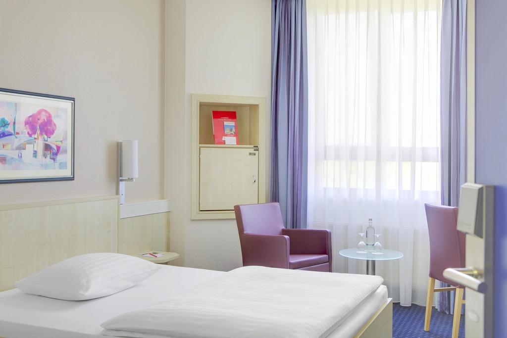 Rugs Hotel Augsburg City Exterior photo