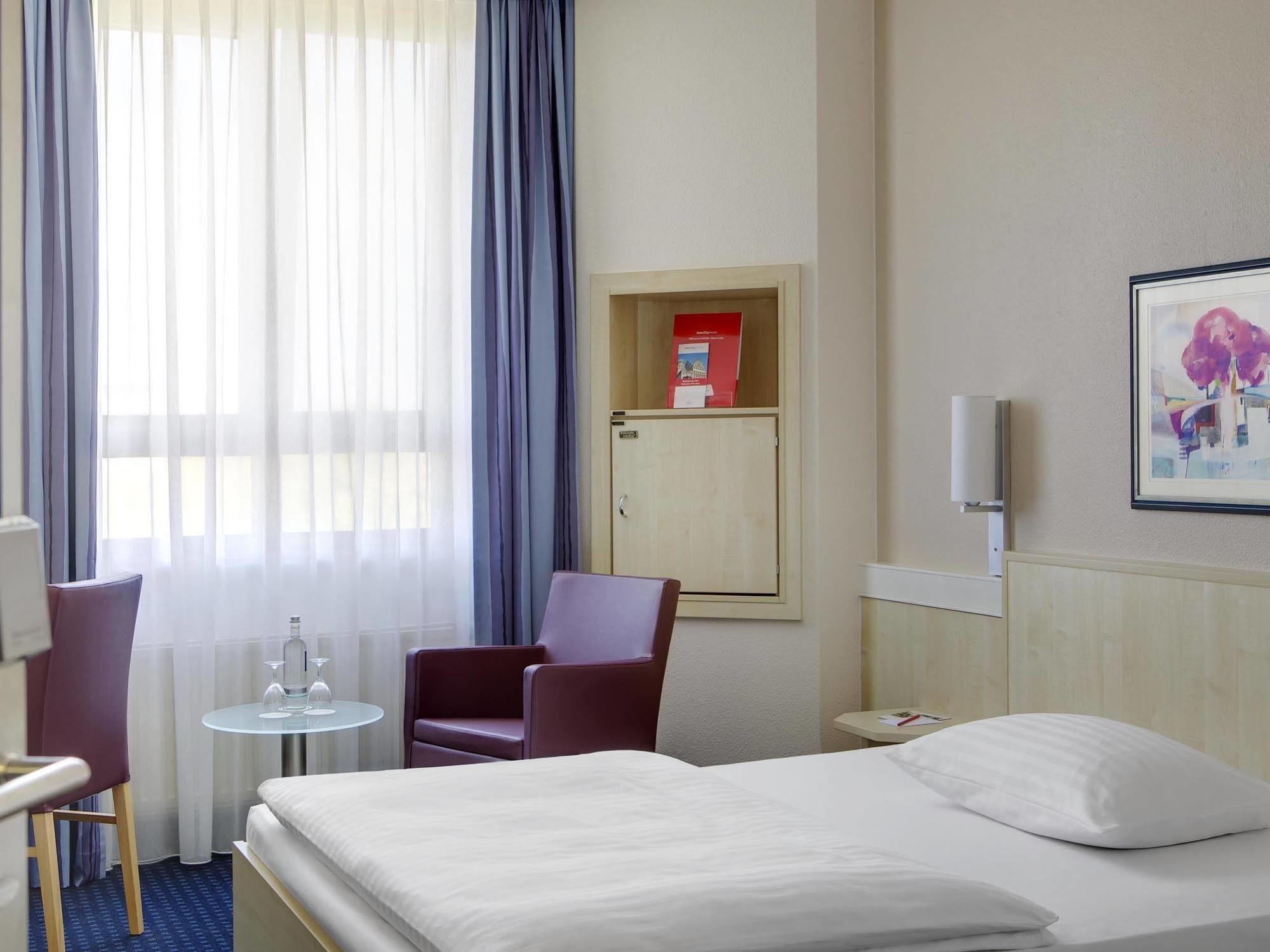 Rugs Hotel Augsburg City Exterior photo